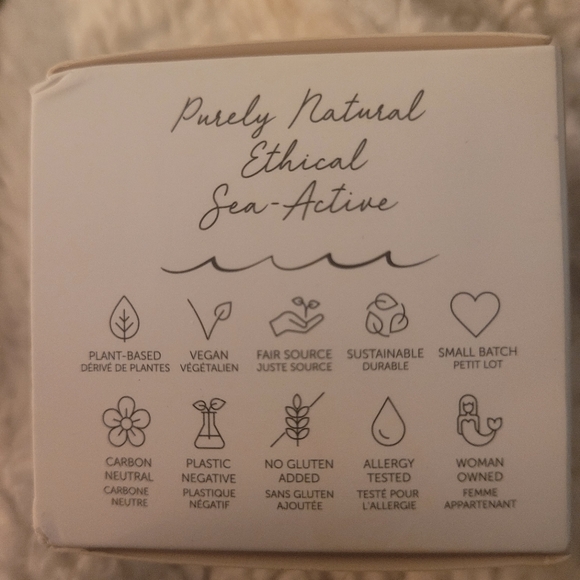 NWOT Earth Harbor Azure Regenerative Neck Creme - Picture 5 of 6